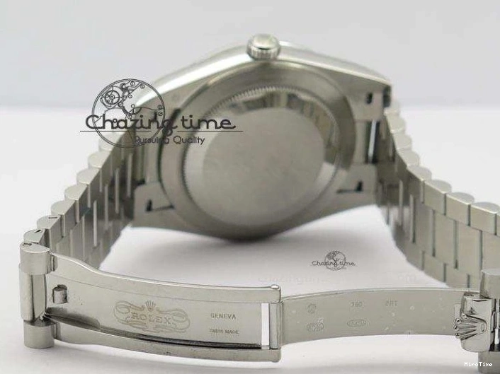 MiroTime 0508 Stretchable DayDate 40mm BP-Maker 228206 SS Green Roman Dial (Fluted Bezel) On SS Bracelet ETA 3904